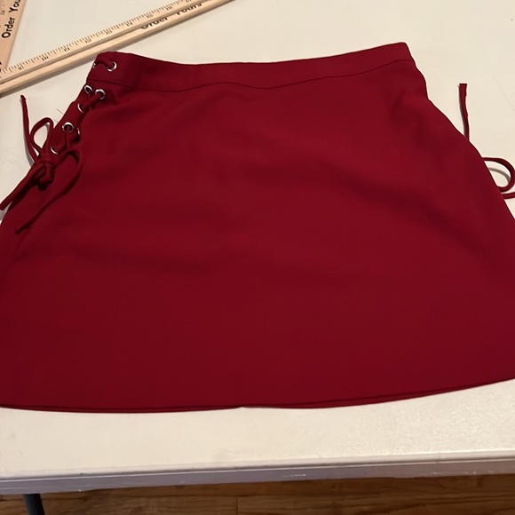 Abercrombie Mini Skirt - Picture 10 of 11